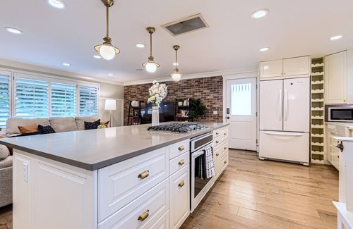 Holladay House | Upscale Home - Ski, Bike, & Hike