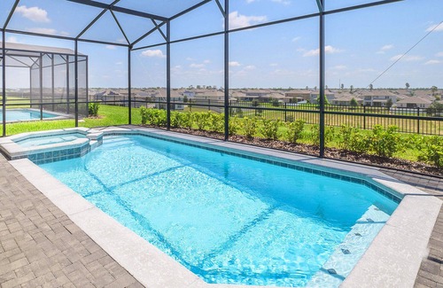 Davenport House | Upstay: 7BR Resort Home w Private Pool—near Disney