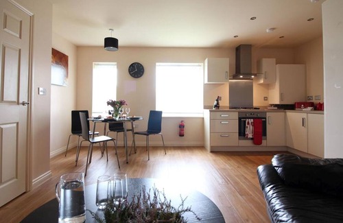 Walsall Apartment | Ur City Pad - The Kensington