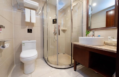 Yuanzhou Hotel | Urba Hotel (Yichun Wanda High-Speed Railway Station)