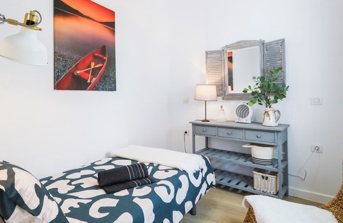 Teror House | Urban 2 Bedroom Apartment Teror
