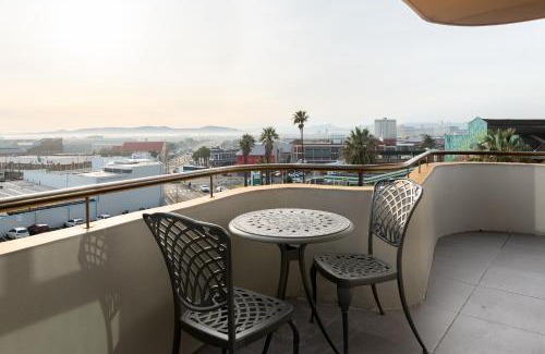 Salt River Apartment | Urban Artisan Luxury Suites by Totalstay