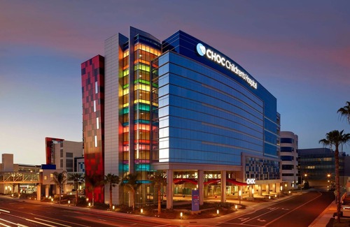 Lyon Street Apartment | Urban Chic Home 10 Min From Disneyland With Pool GYM