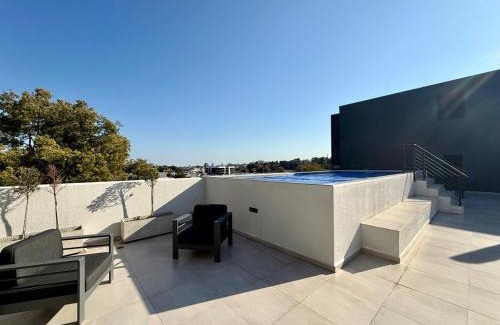 George Central Apartment | Urban Escape - Le Jardin Unit 301