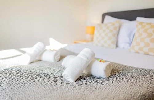 Eindhoven City Center Apartment | Urban Luxe 70 m2 Two-Bedroom Apartment GB-62