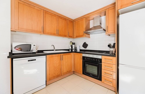 Port de Sagunt Apartment | Urban Oasis near the beach