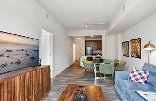 Navy Yard Apartment | Urban Oasis Retreat | Navy Yard