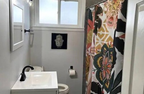 Dayton House | Urban Retreat, Modern Vibe