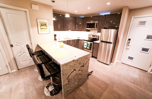Near Northeast Apartment | Urban Sanctuary on Capitol Hill
