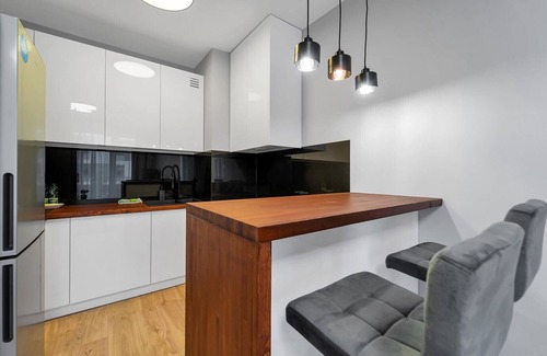 Ursus Apartment | Ursus Comfy Apartment with FREE Parking