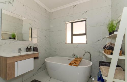 Nelspruit Apartment | Utopia on the Rock2