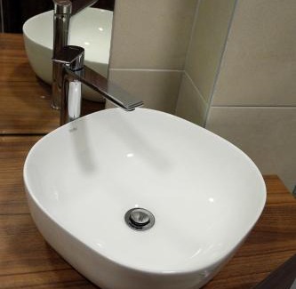 Vac Hotel | Vácz Hotel