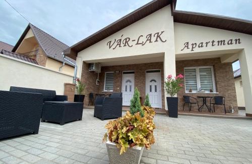 Kisvarda Apartment | VÁR-LAK Apartman