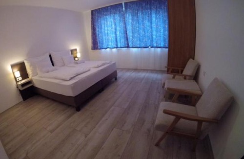 Siofok Apartment | VÁRLAK VENDÉGHÁZ Apartman 1