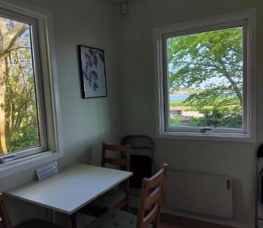 Stege Other | Værelse i hytte ved stege nor