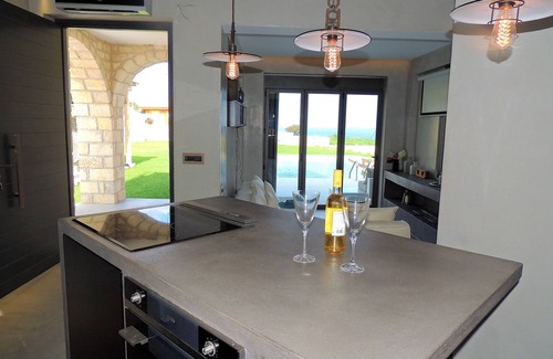 Apokoronas Villa | V. Private 2-bedroom villa, sea views, heated pool, swim jet, 5 mins from beach.