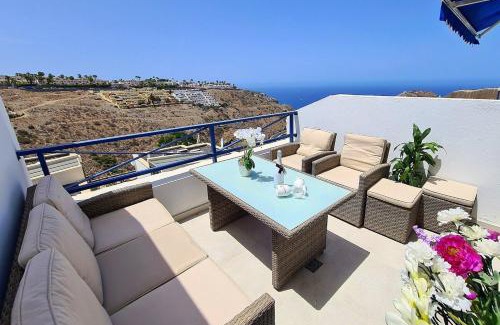 Puerto Rico Apartment | V&V Amadores Apartment