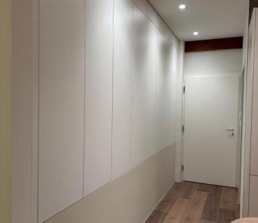 Neuchatel Apartment | V&V Sunset