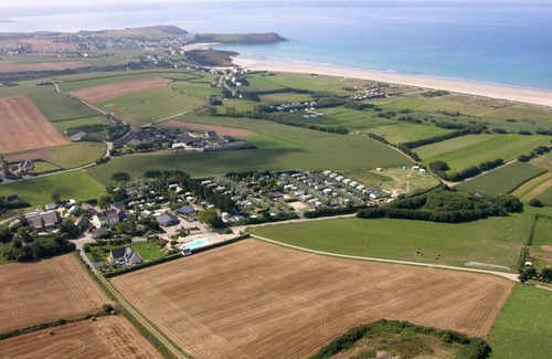Saint-Nic Apartment | Vacancéole - Résidence Les Terrasses de Pentrez-Plage