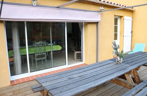 Duilhac-sous-Peyrepertuse House | Vacation home with swimming pool Gite Etape Cathare