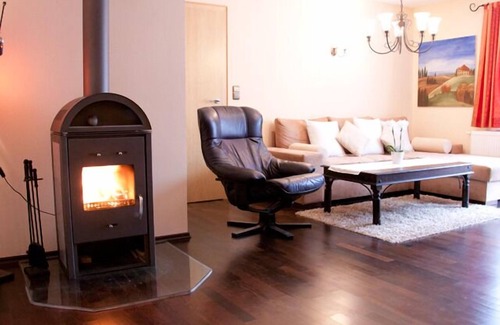 Bodenmais Apartment | Vacation apartment (75sqm) with terrace and Swedish stove