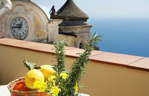 Albori Apartment | Vacation apartment/apartment for 4 guests with 85m² in Albori (165940)