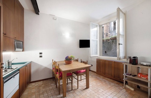 Varenna Apartment | Vacation apartment "Casa Giada" with lake view, Wi-Fi and balcony