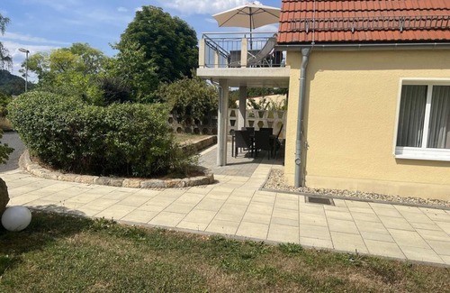 Bastei Apartment | Vacation apartment "Gartenblick", 2 bedrooms - Landhaus Weißig