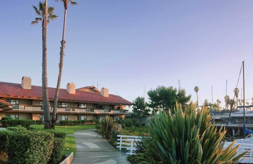Ventura Condo | Vacation Condo California coast New Year's 2025-2026 in Ventura, CA Sleeps 6