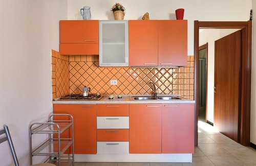 Tertenia House | Vacation Home 'Appartamento Sole 5' with Sea View, Garden