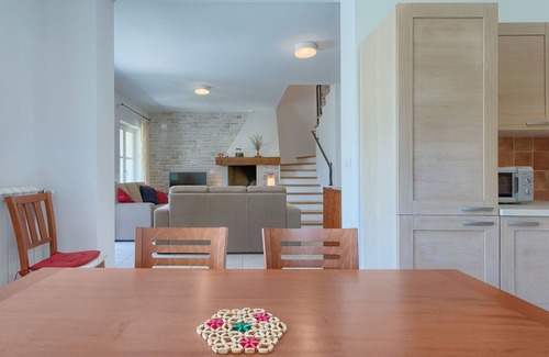 Marcana House | Vacation home Azura by Interhome