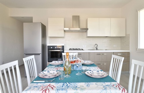 Cala Gonone House | Vacation Home "Cala Gonone 2 near the Beach with Sea & Mountain View, Wi-Fi & Terrace