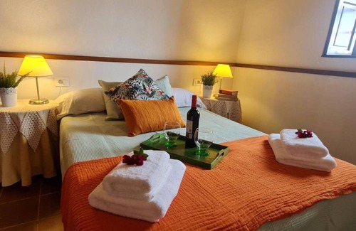 Villa de Mazo House | Vacation Home "Casa Monterrey Uno" with Mountain View, Garden & Wi-Fi