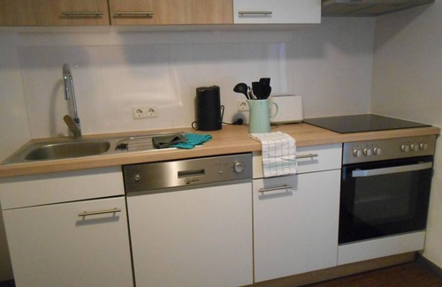 Traben-Trarbach House | Vacation home Felsennest an der Moselschleife - apartment/apartment, bath, WC, 2