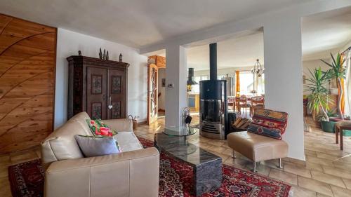 Horni Plana House | Vacation home, hot tub, lake view, sandy beach