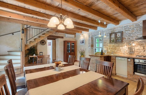 Zminj House | Vacation home Hrelja by Interhome