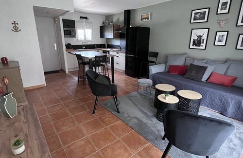 Arles House | Vacation home in a residence in the Camargue