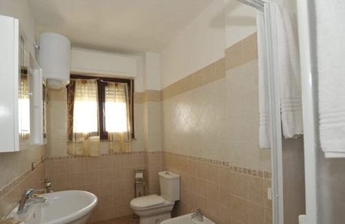 La Pietraia House | Vacation Home "Karol Vista Mare" near Beach with Private Terrace & Wi-Fi