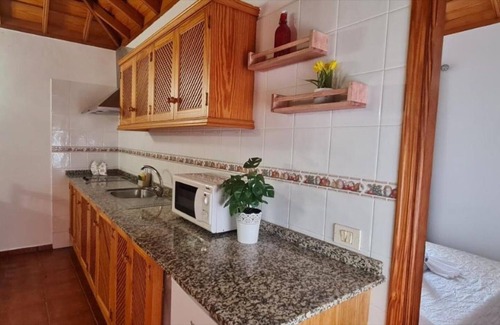 Fuencaliente de la Palma House | Vacation Home "La Bodega A" with Mountain View, Shared Terrace & Wi-Fi