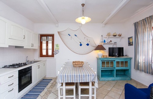 Agrustos House | Vacation Home "La Casa dell'Olivastro" with Private Terrace & Wi-Fi