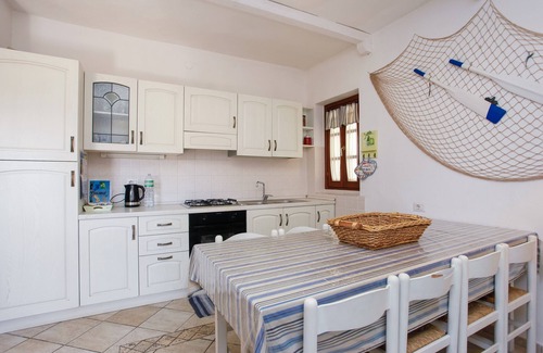 Agrustos House | Vacation Home "La Casa dell'Olivastro" with Private Terrace & Wi-Fi