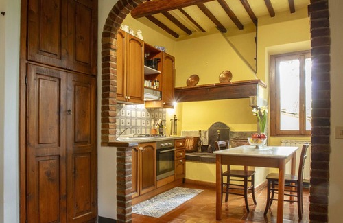 Porrena House | Vacation home Laura by Interhome