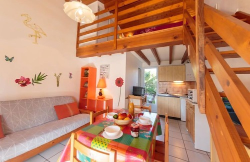 Vaux-sur-Mer House | Vacation home Marais by Interhome