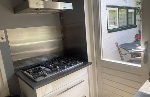 Municipality of Beverwijk House | Vacation home near the beach and the cities of Amsterdam and Haarlem.