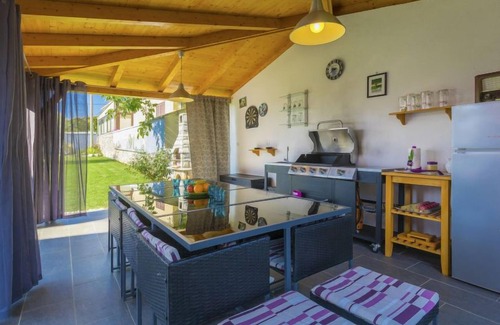 Orihi House | Vacation home Paus by Interhome