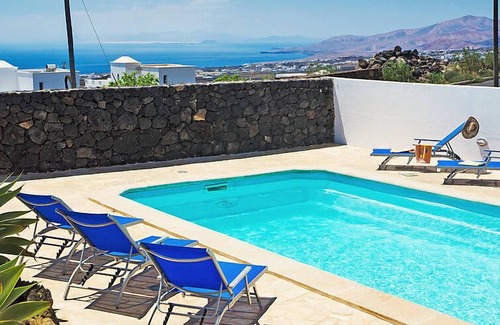 Conil House | Vacation home Pelzer by Interhome