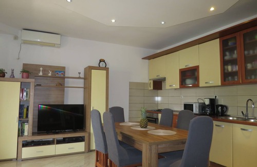 Biograd na Moru House | Vacation home Tina by Interhome
