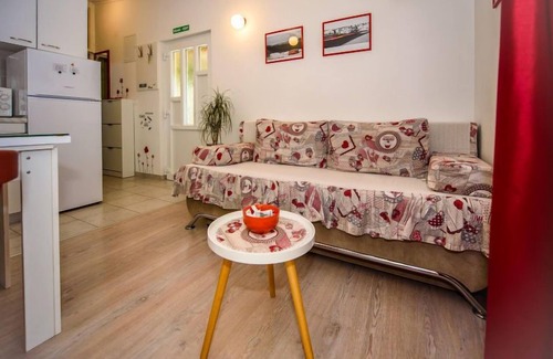 Mejasi House | Vacation home Taja by Interhome