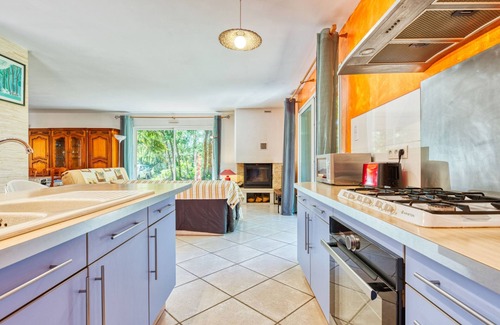 Naujac-Sur-Mer House | Vacation home Tina by Interhome