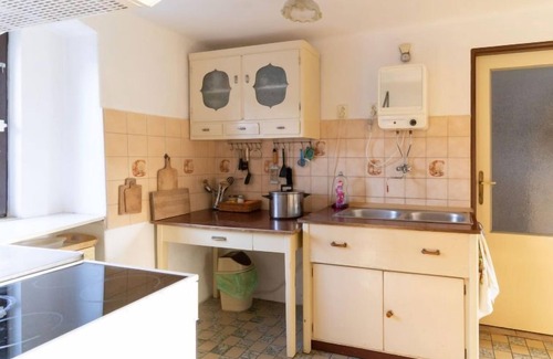 Vlkov House | Vacation home Vlkov by Interhome